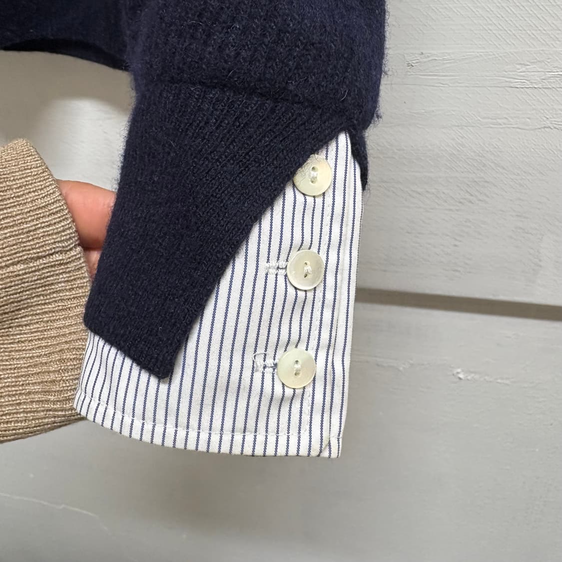 club monaco 클럽 모나코 한섬 네이비 니트 상품이미지3