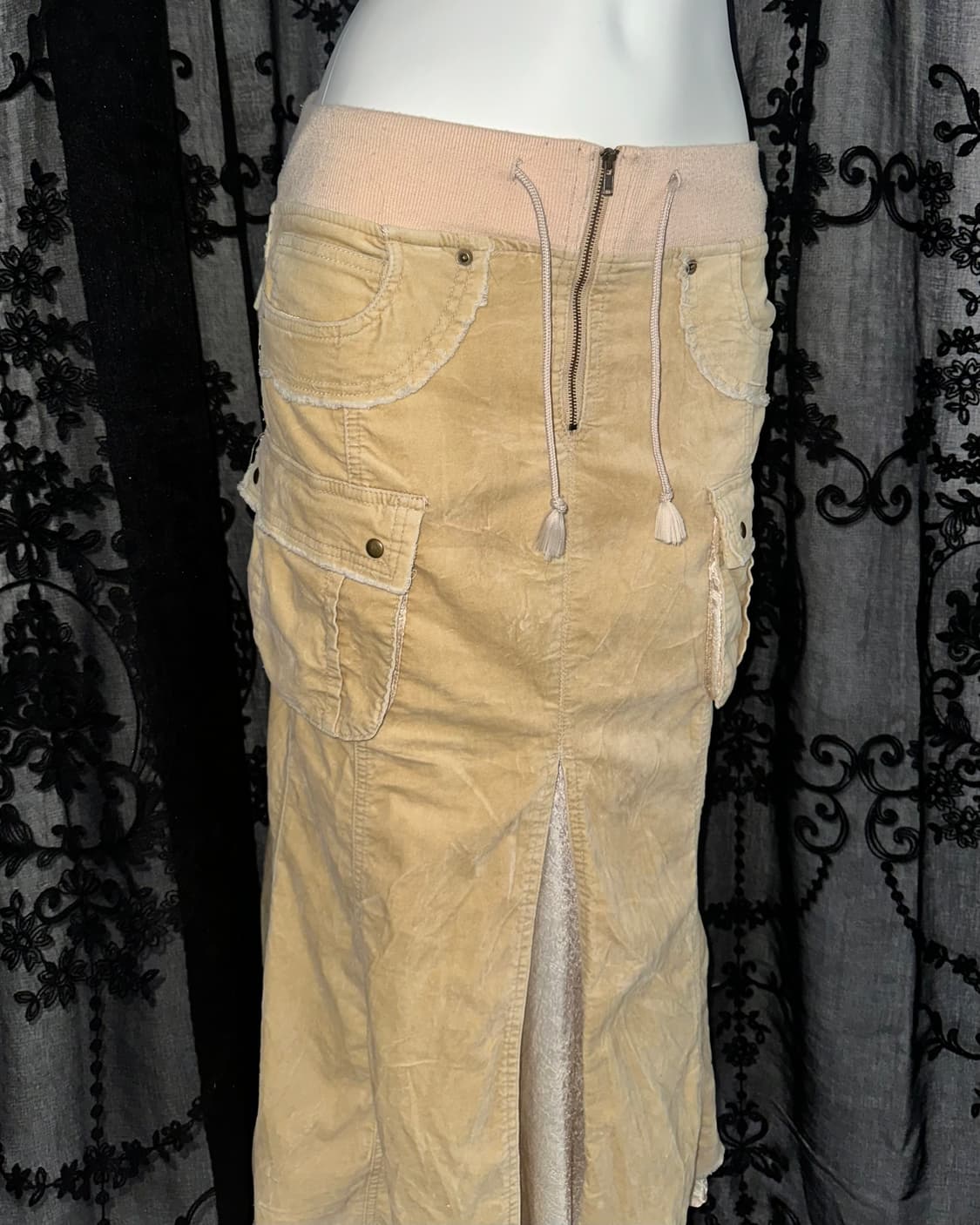 Beige Velvet Mermaid Skirt 상품이미지2