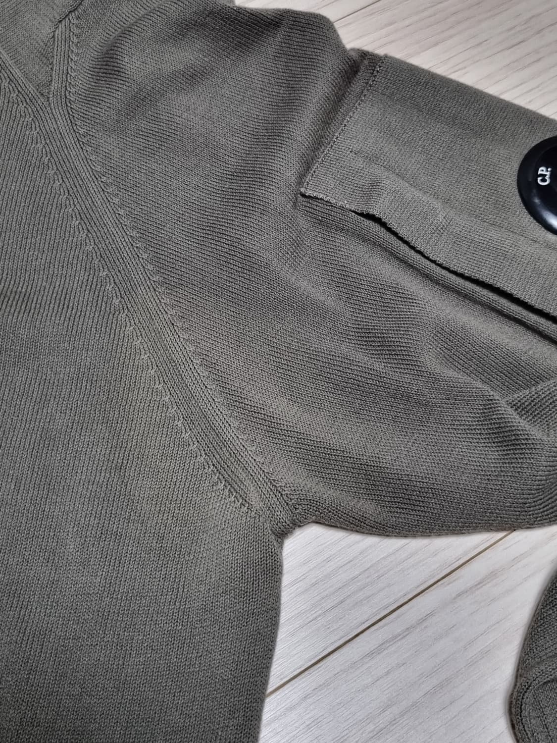 cp컴퍼니 니트 상품이미지7
