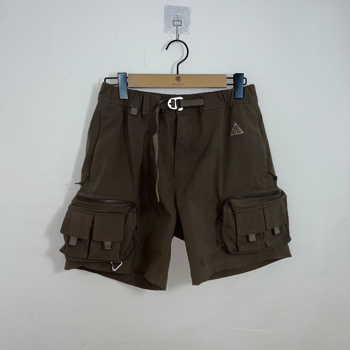 Nike ACG cargo shorts Iron Stone 상품이미지3