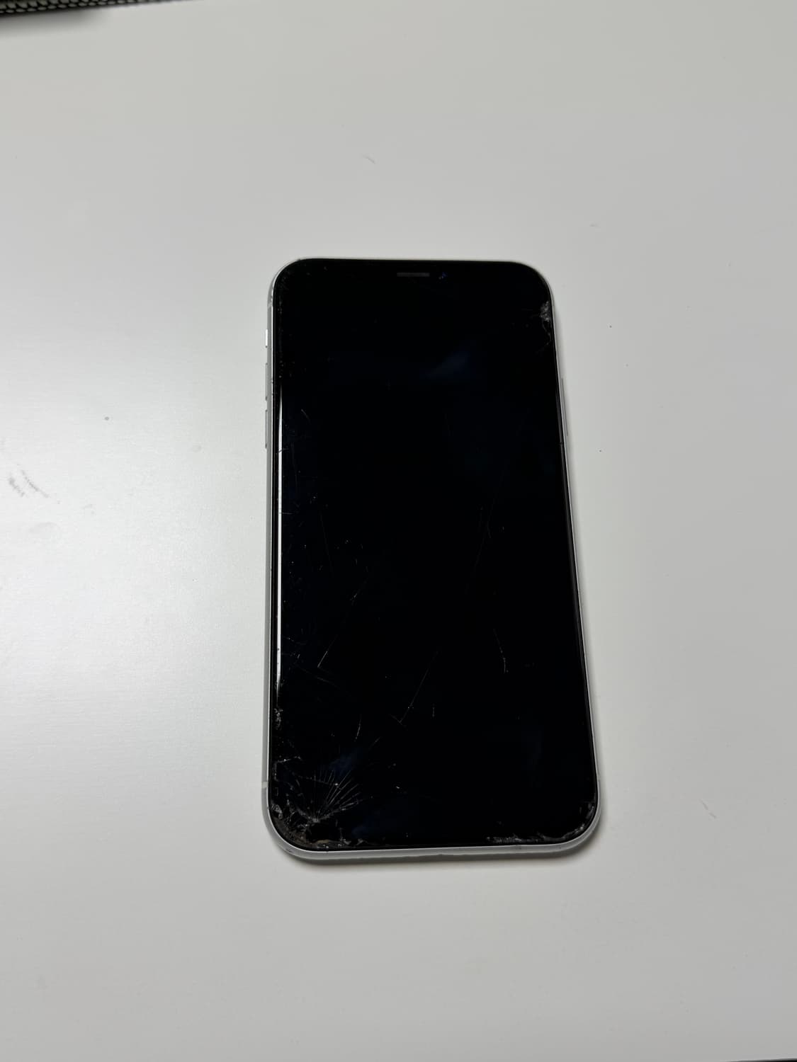 아이폰 XR 64GB 판매합니다 상품이미지2