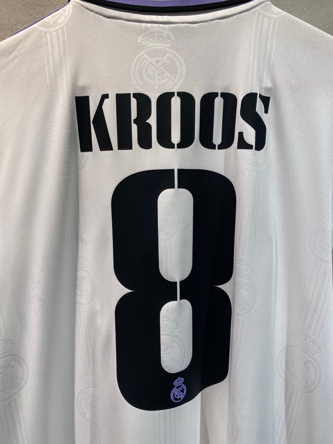 22-23 레알마드리드 토니크로스 홈 유니폼 상품이미지9