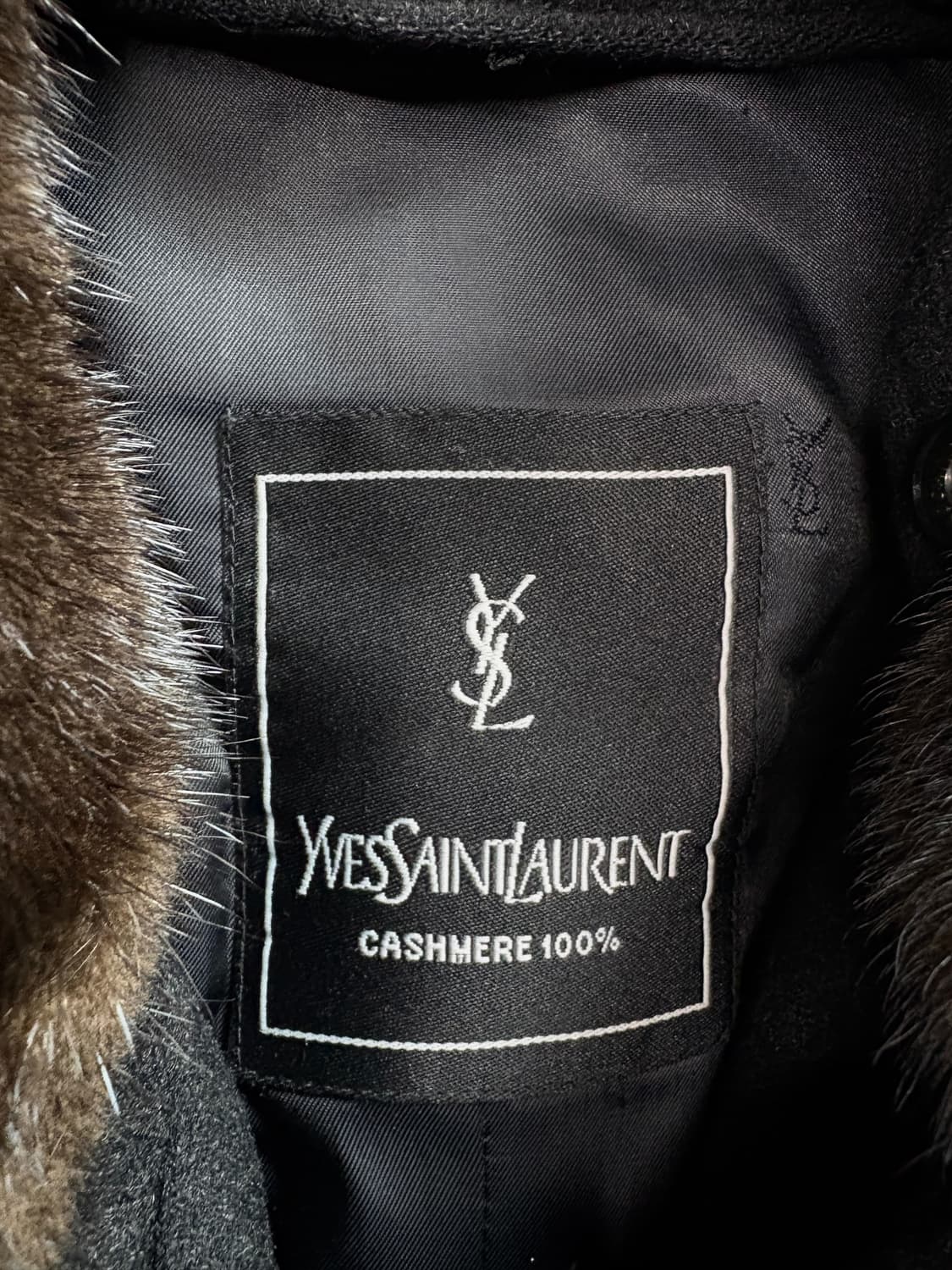 YSL 입생로랑 캐시미어 퍼 발마칸 코트 3092 상품이미지3