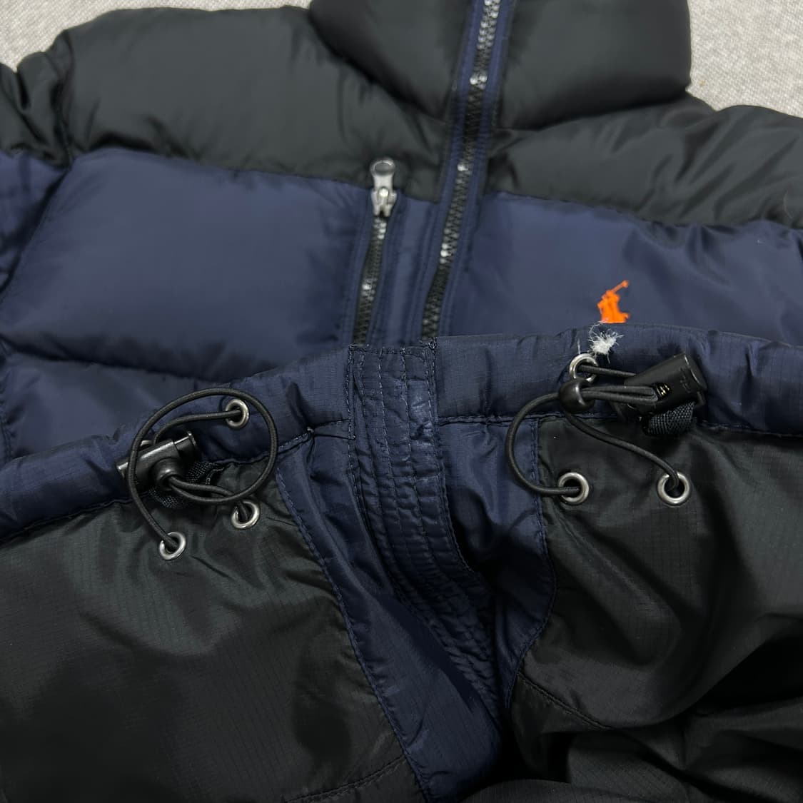폴로 네이비 오렌지포니 덕다운 패딩(M) 상품이미지4