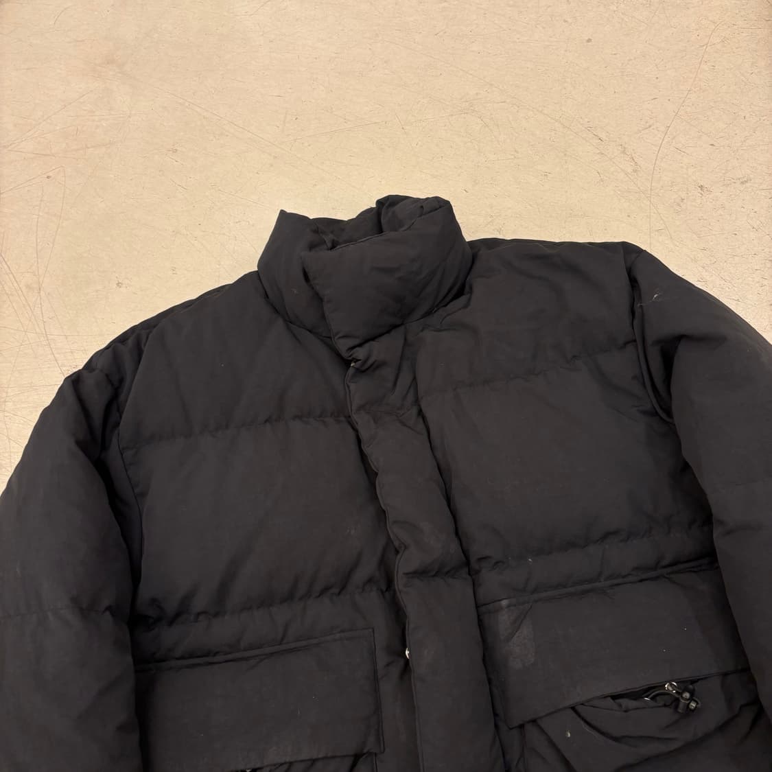 빈티지 블랙 푸퍼 다운 패딩 상품이미지2