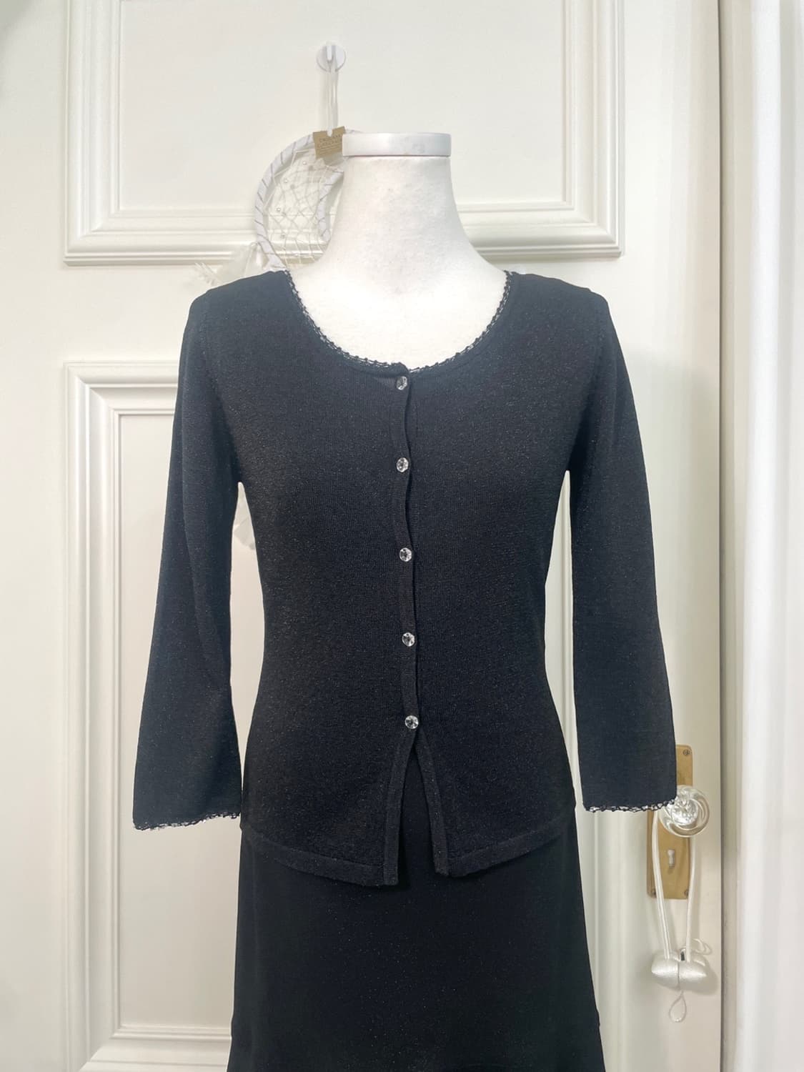 black crystal button glitter slim cardig 상품이미지1