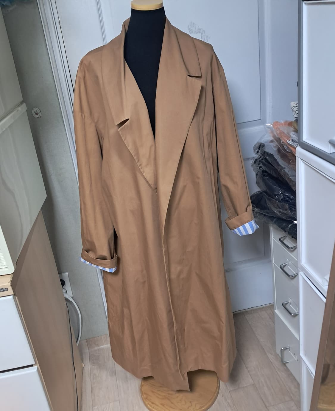 윤혜진쇼핑몰 HAE146 스트라이프 트렌치 코트 Free사이즈 상품이미지1