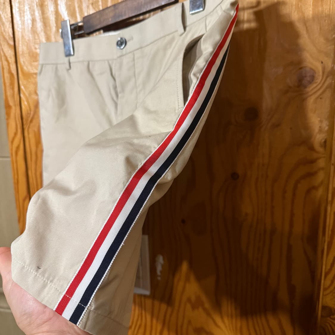 톰브라운 플랫 프론트 반바지  상품이미지4