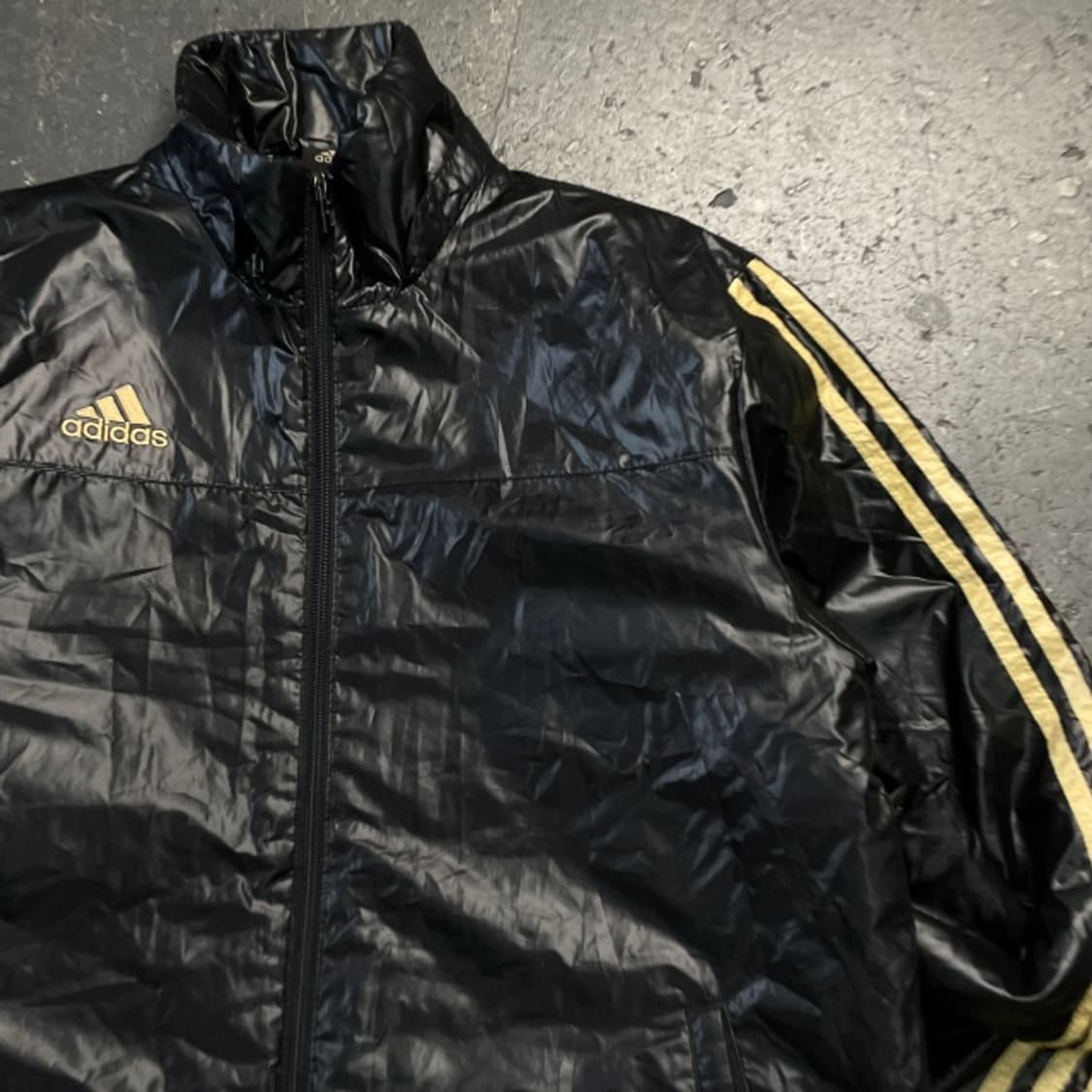 100 아디다스 누빔 점퍼  상품이미지2