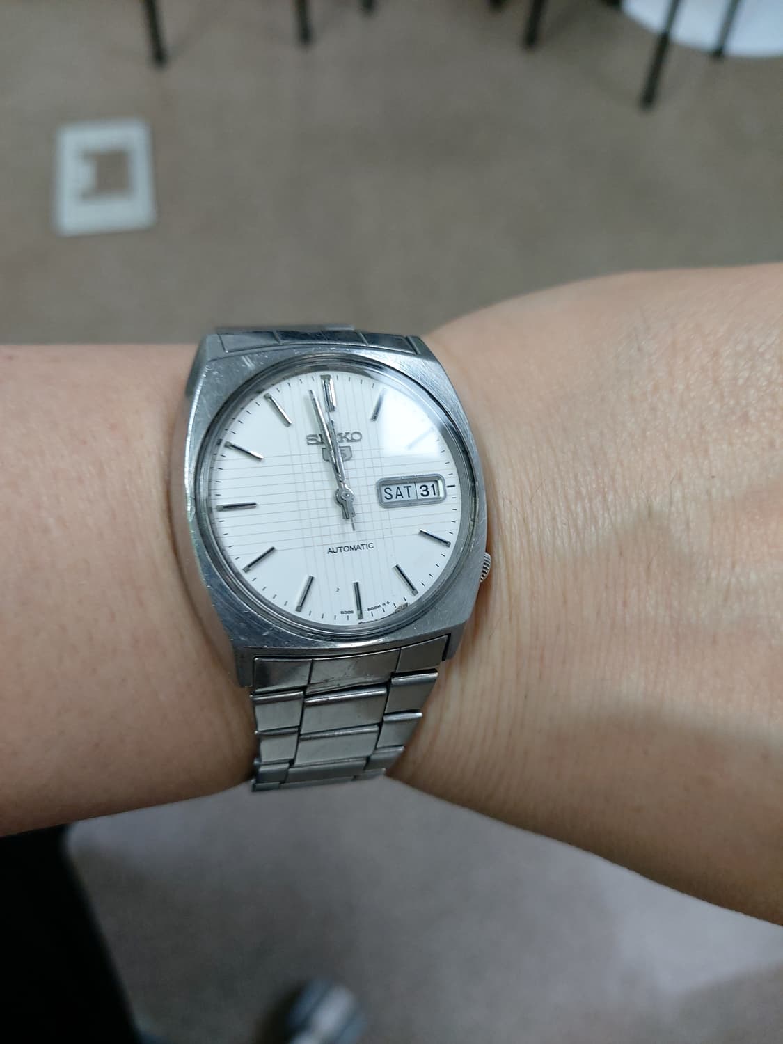 세이코5 오토매틱 화이트 메탈 시계 상품이미지4