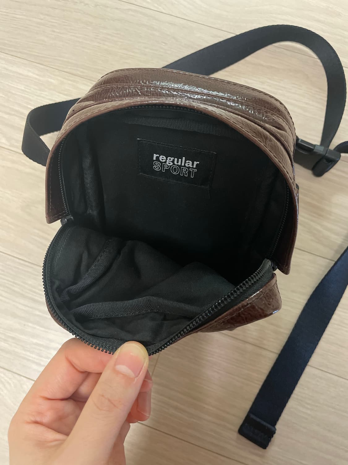 regular 스포츠백 스몰 브라운  상품이미지3