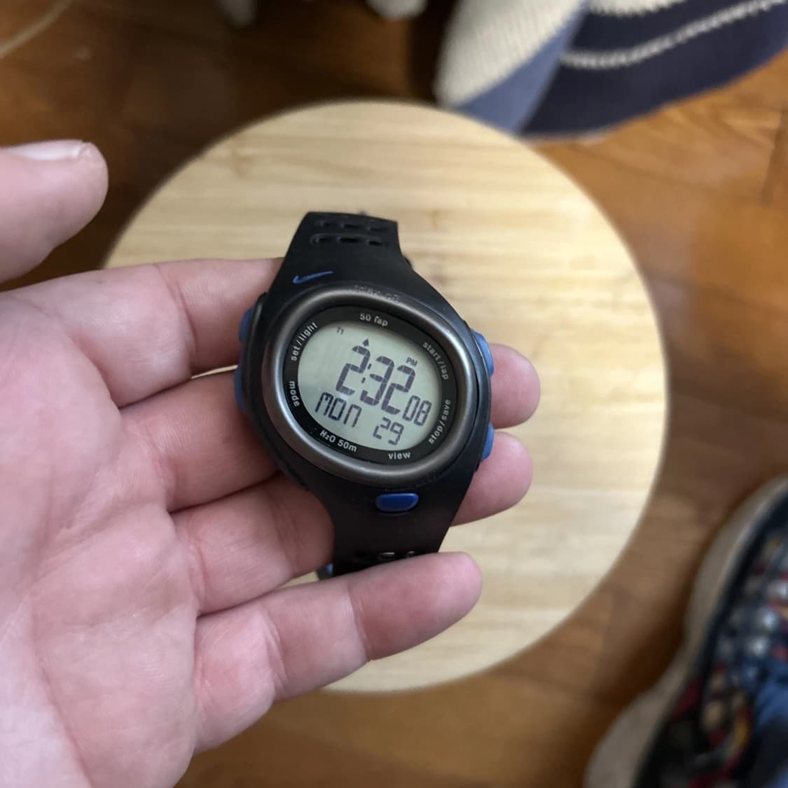 나이키 트라이액스 C8 디지털 시계 상품이미지1