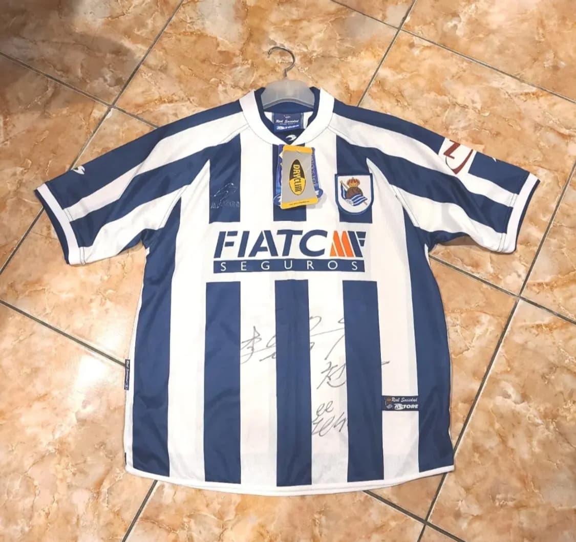 레알소시에다드  올드레플 축구져지 (이천수 싸인) 상품이미지1