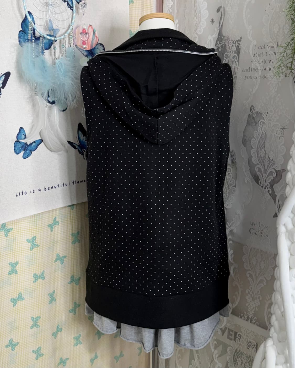 블랙 도트 패턴 투웨이 집업 후드 베스트 상품이미지6