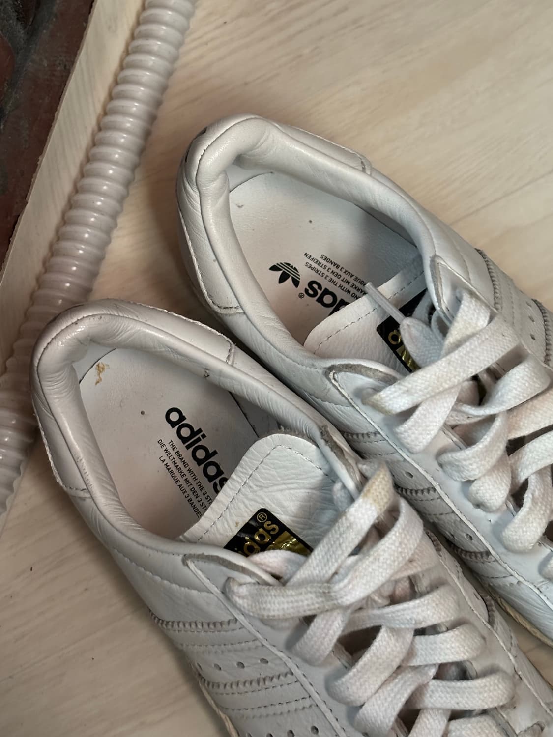 아디다스 슈퍼스타 220 상품이미지3