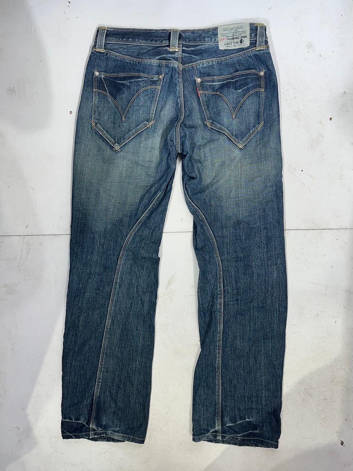 리바이스 중청 엔지니어드 와이드 데님 청바지 32 상품이미지5