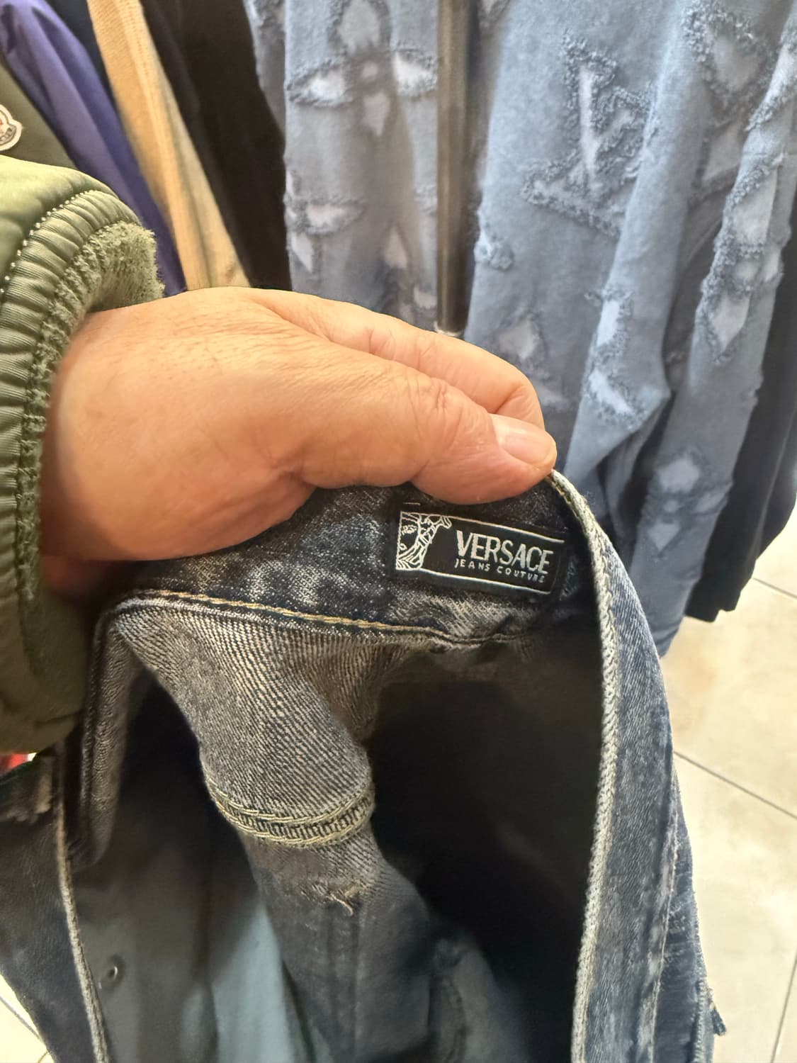 33 정품 베르사체 데님바지 팝니다 상품이미지2