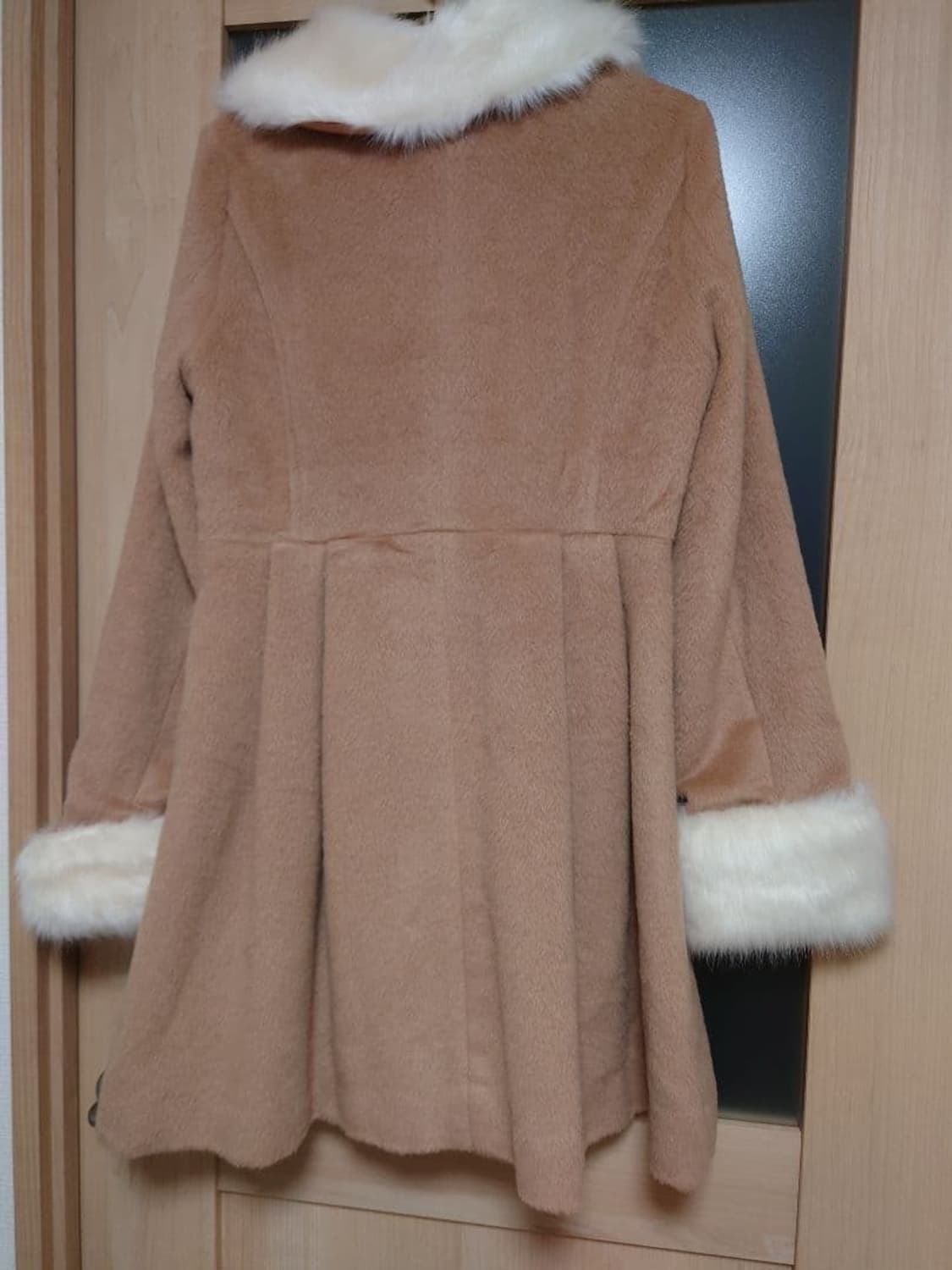 새상품)리즈리사 핀터깔 브라운 코트 마이멜로 콜라보 제품 라떼갸루 상품이미지2