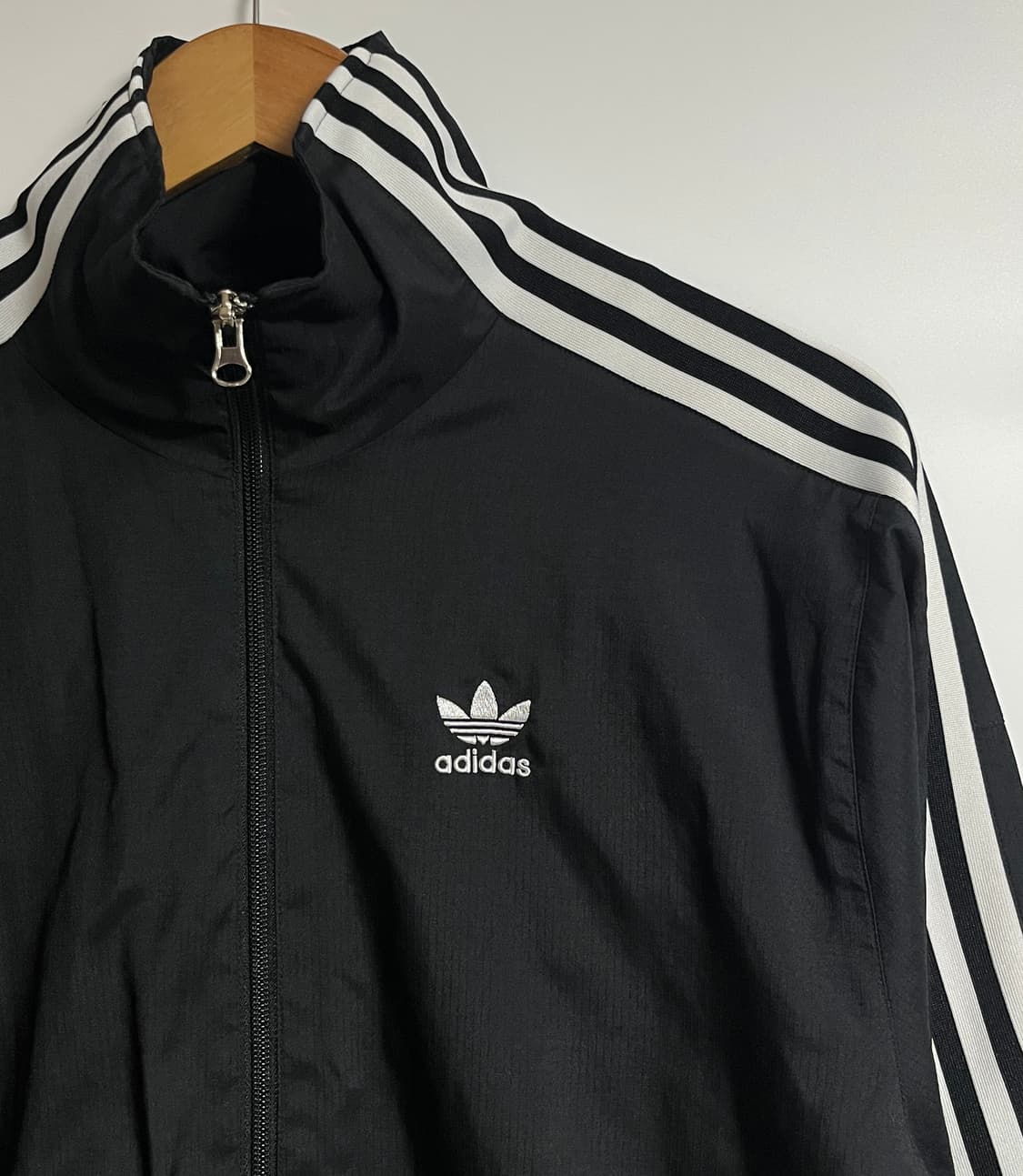 공용 아디다스 락업 바람막이 윈드브레이커 M 상품이미지4