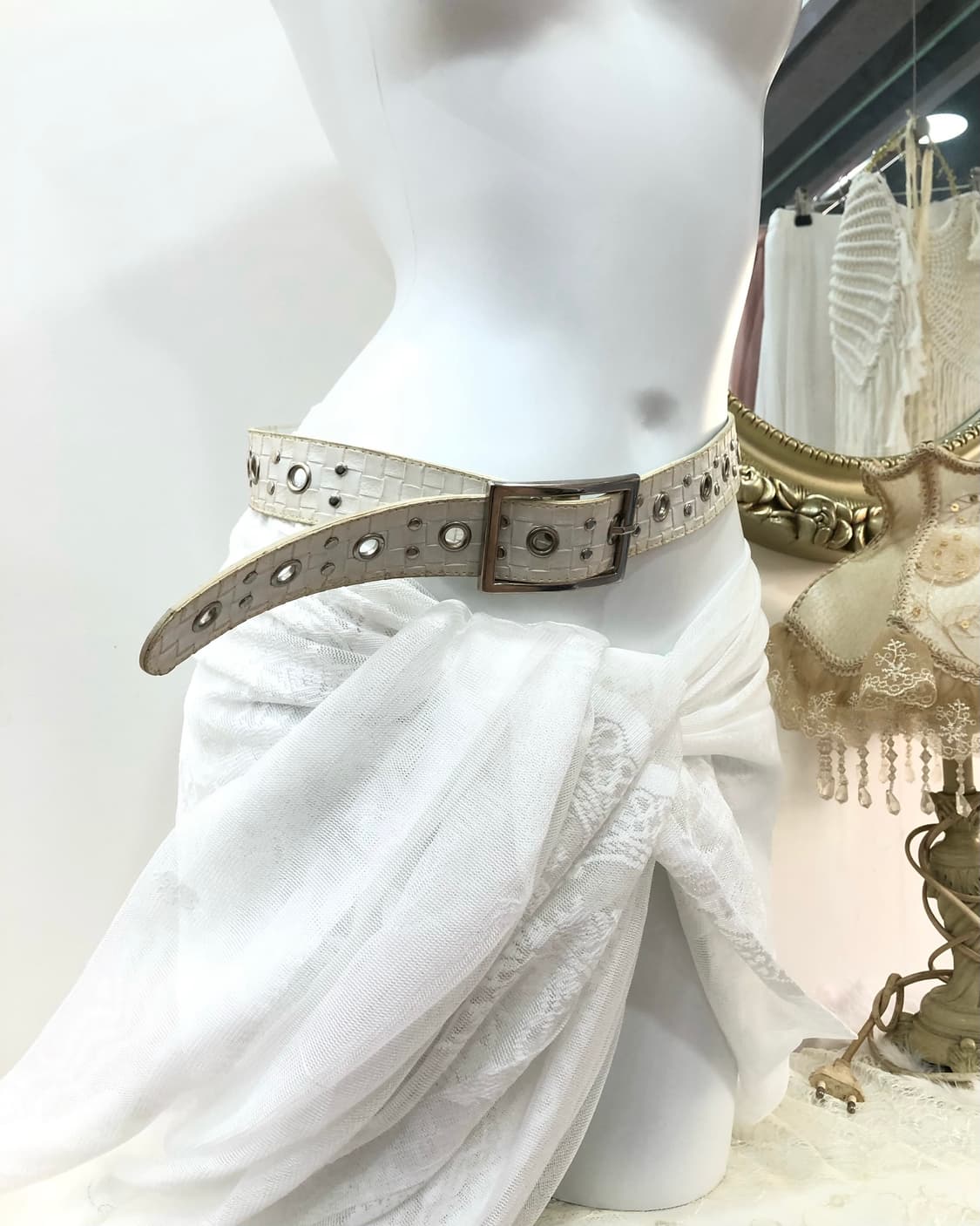 y2k white eyelet belt 상품이미지1