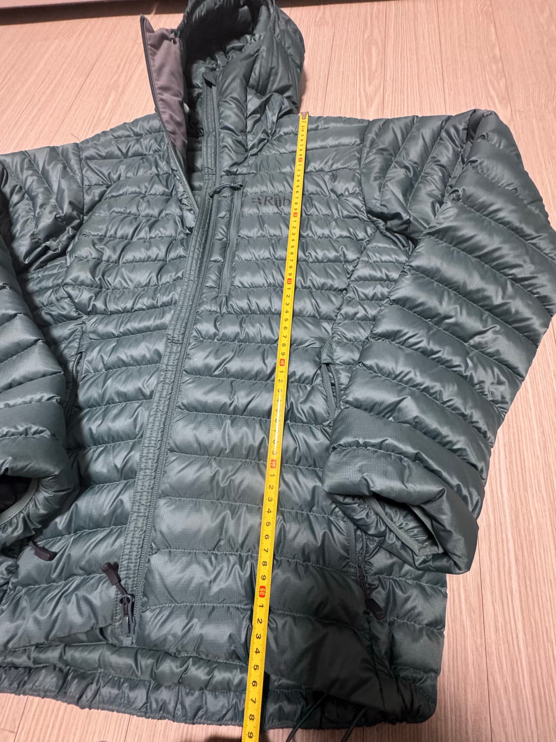 새상품급 랩 경량패딩 m 판매  상품이미지2