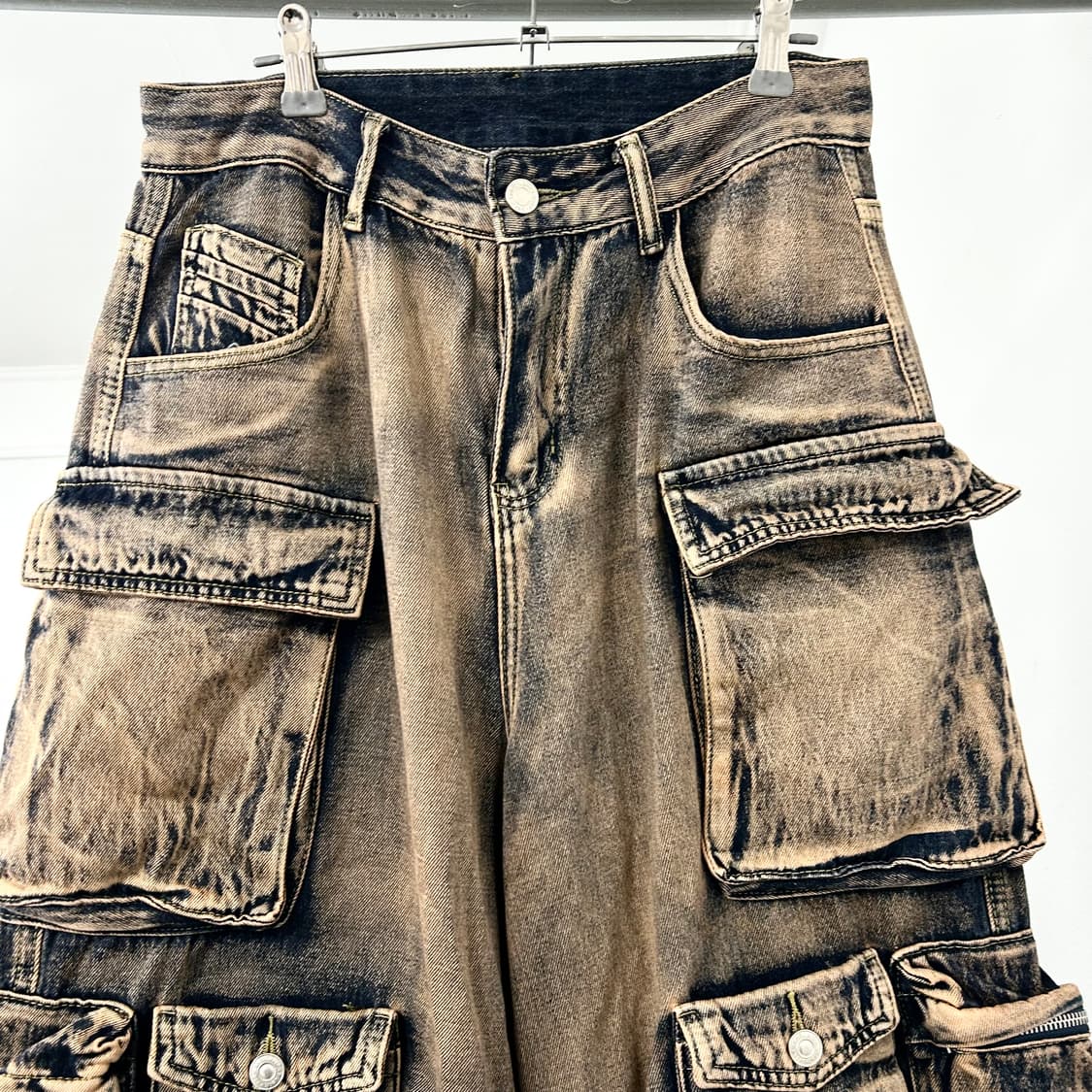 애시드 워시드 멀티포켓 와이드 데님 카고 팬츠 상품이미지6