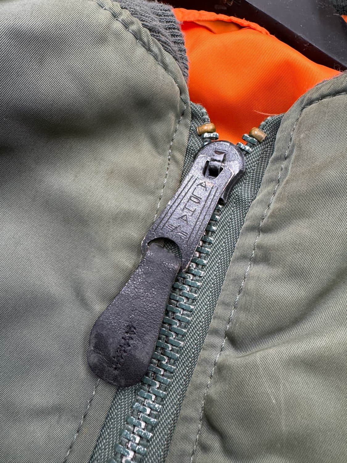 알파인더스트리 90s U.S.A.F 타입 Ma-1 자켓 상품이미지4