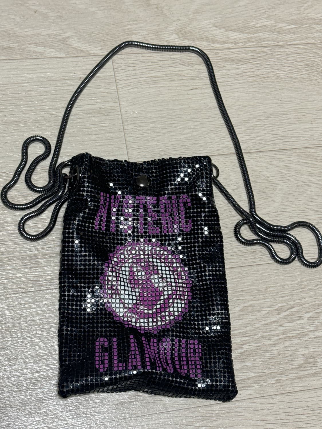 히스테릭 글래머 메탈 비즈 크로스백 상품이미지1