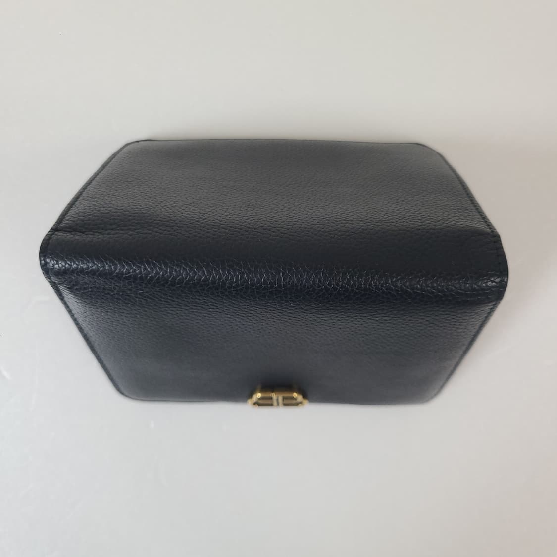 발렌시아가 BB로고 레더 미듐 블랙 여성 반지갑 상품이미지3