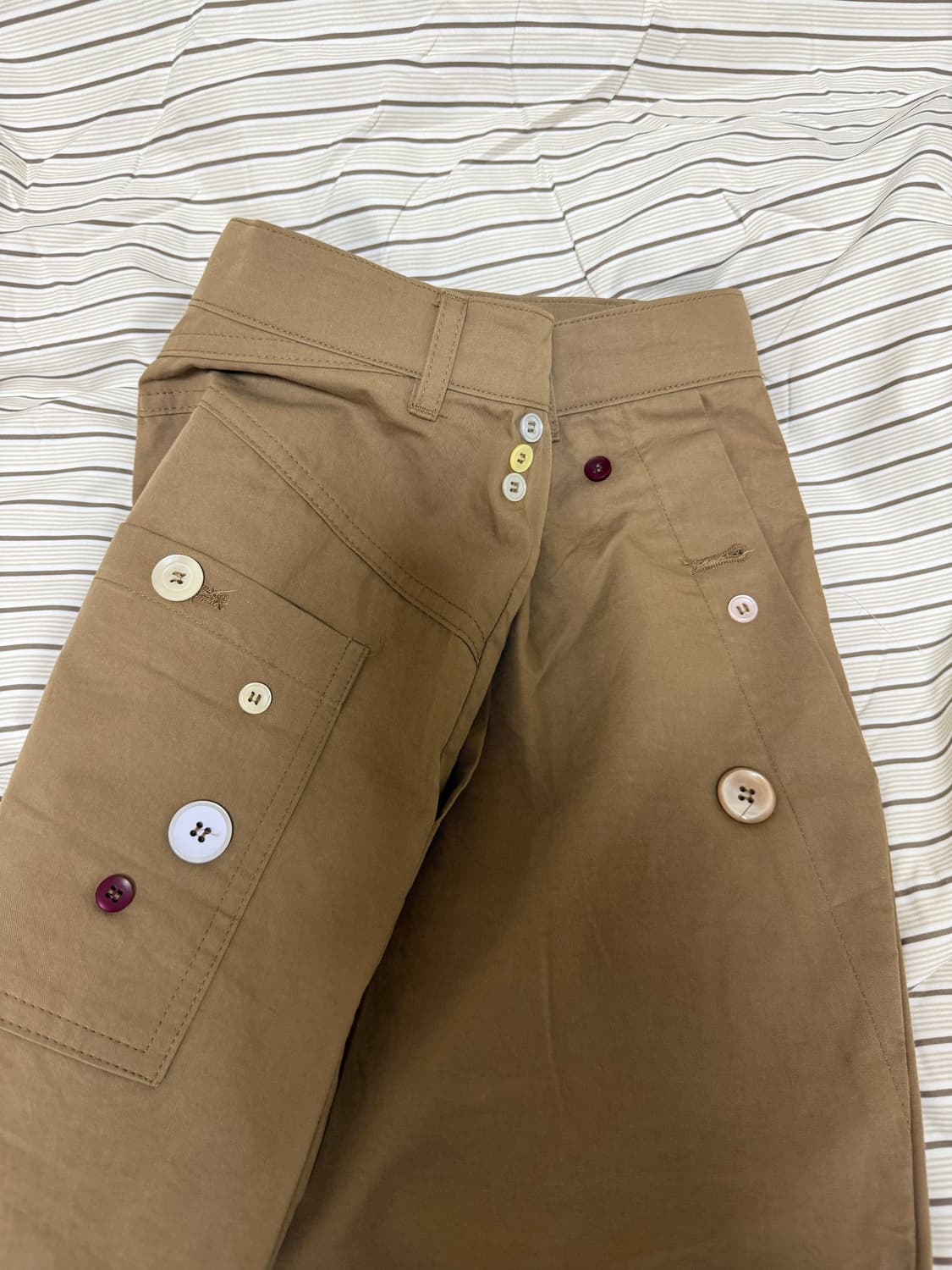 웨이비니스 멀티 버튼 코튼 팬츠 카키 3사이즈 상품이미지3