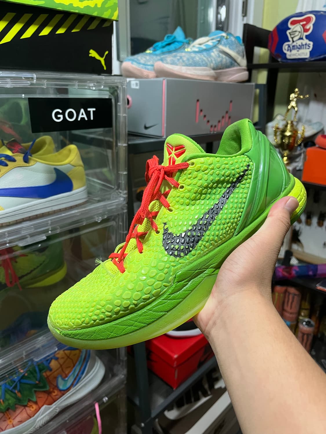 코비6 그린치 270  상품이미지1