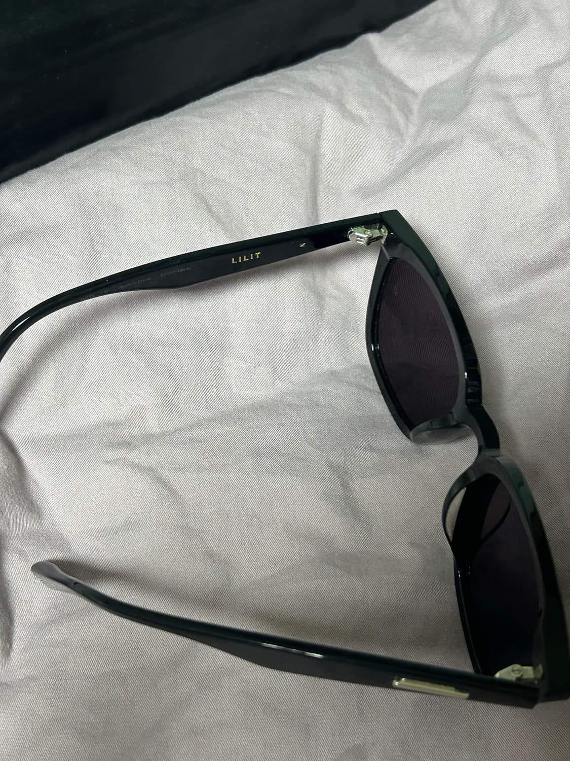 젠틀몬스터 선글라스 LILIT 블랙 상품이미지3