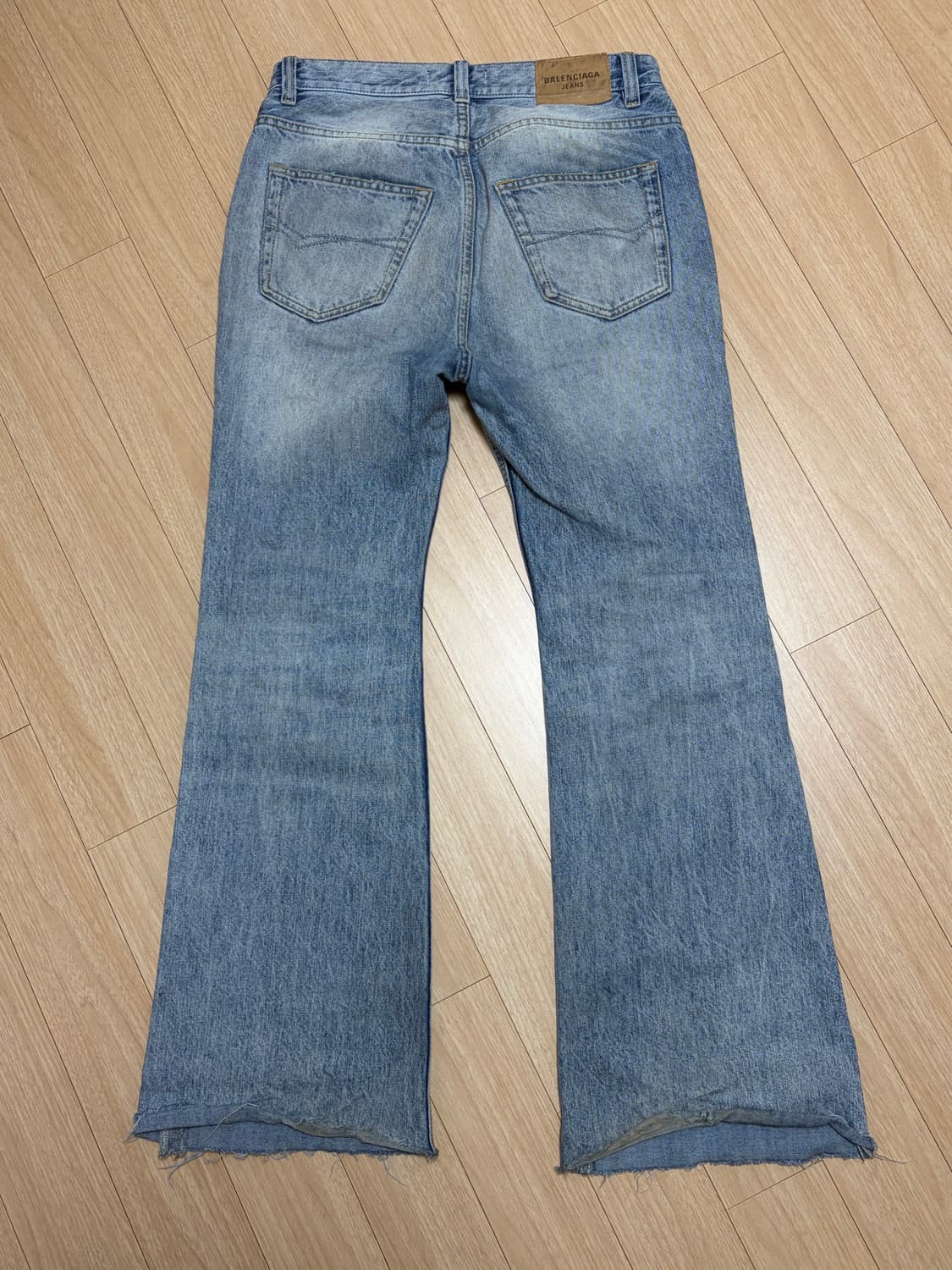 xxs) 발렌시아가 가드로브 플레어 상품이미지2