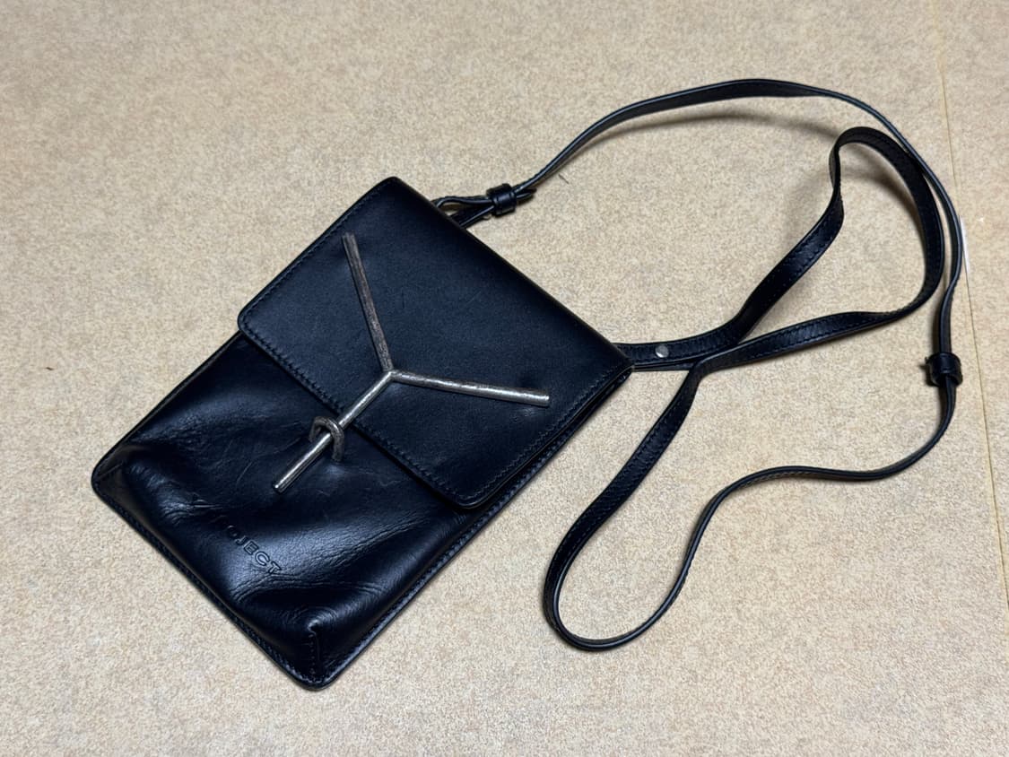 와이프로젝트 크로스백 상품이미지2