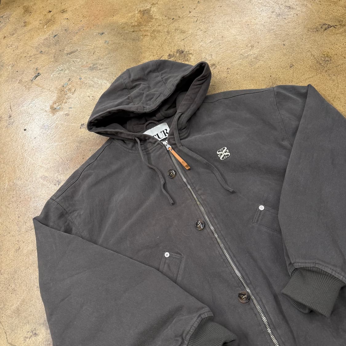 세터 테오 패디드 후드 집업 차콜  상품이미지1