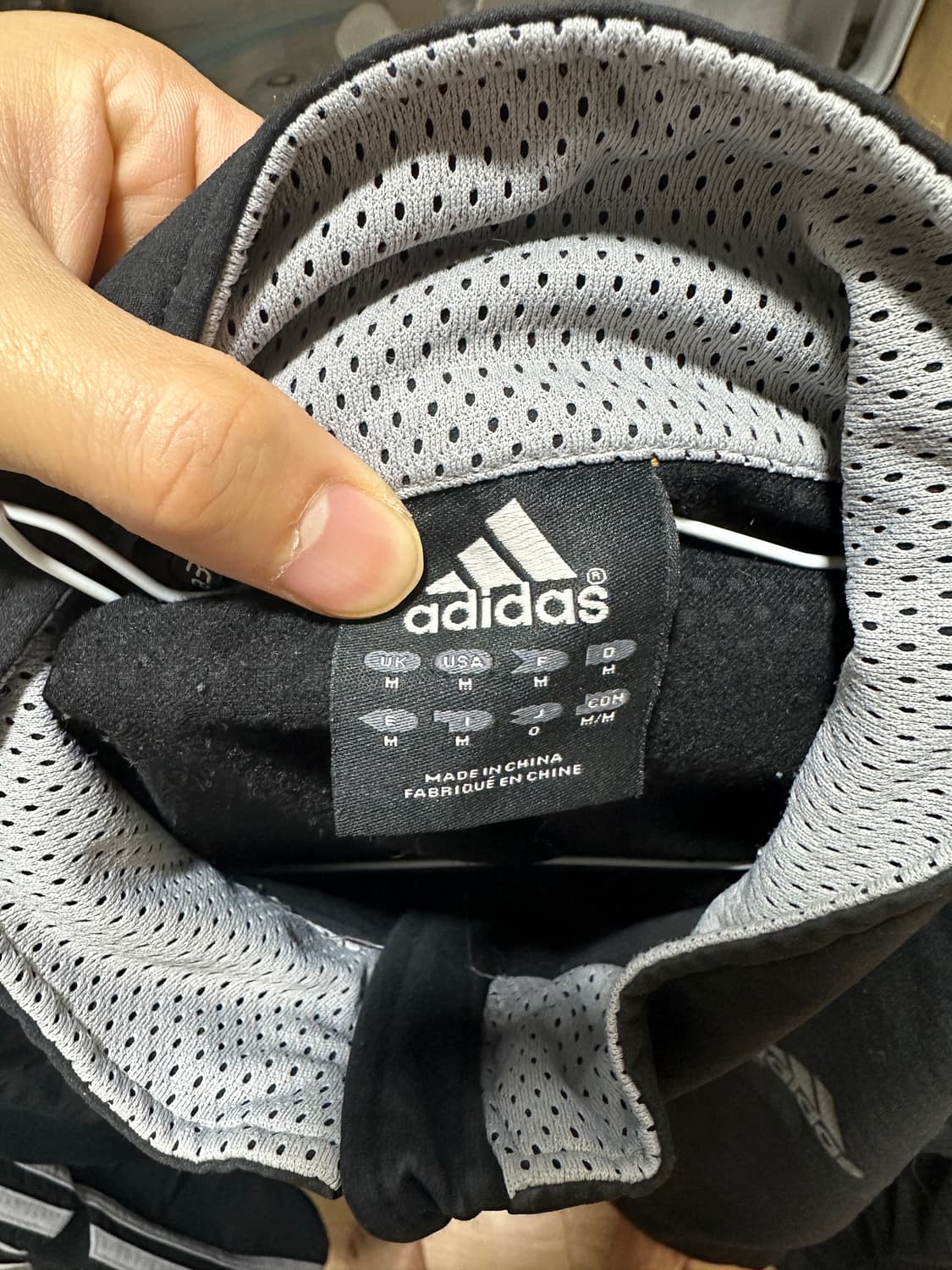 아디다스 블랙 트레이닝 자켓 상품이미지3