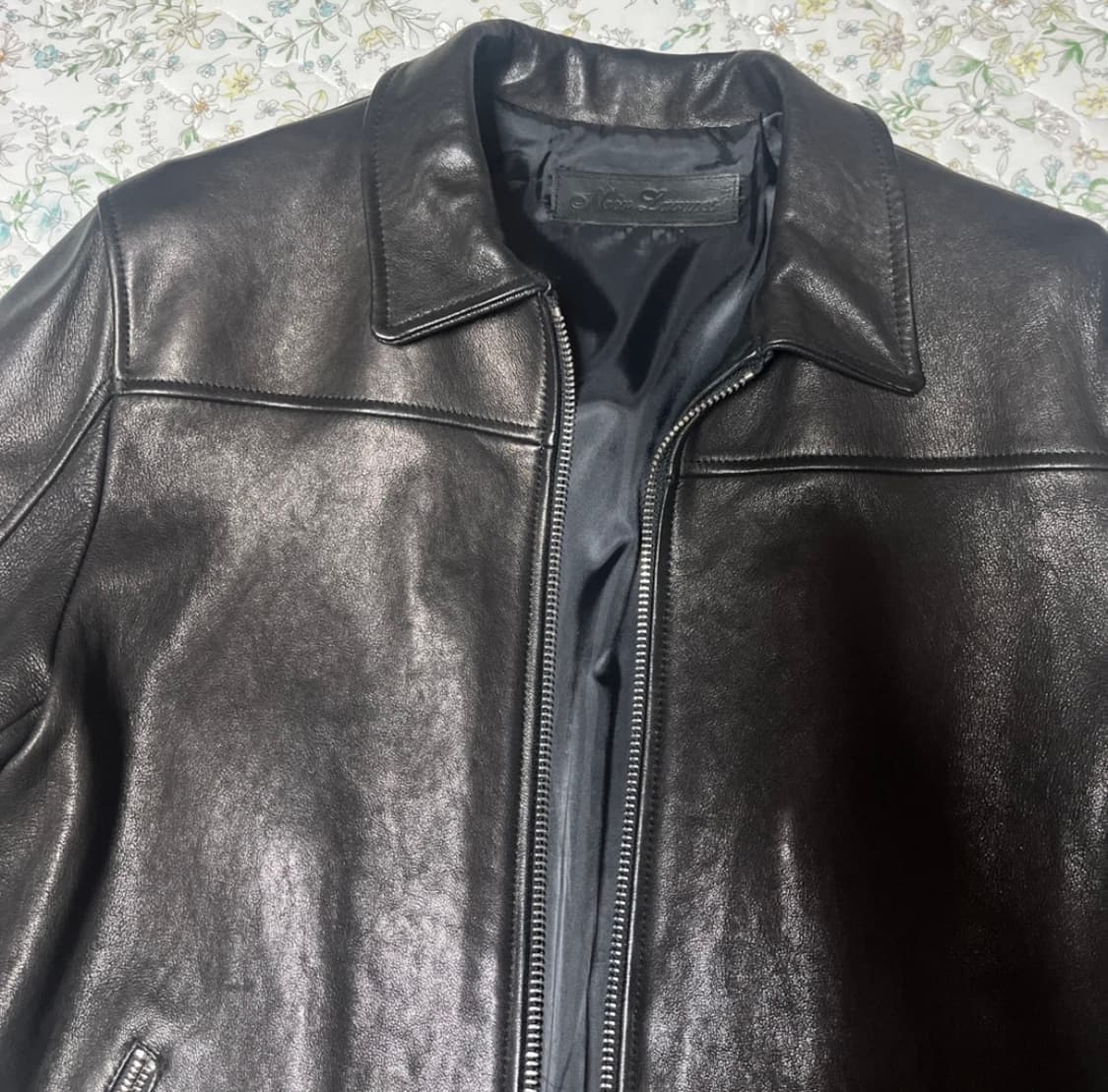 느와르라르메스 스탠다드 싱글레더 48 상품이미지2