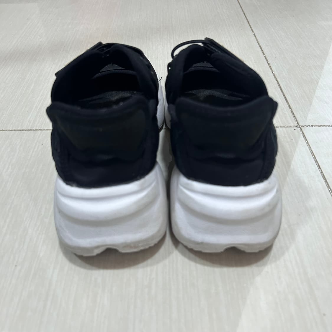 나이키 아쿠아 리프트 상품이미지3