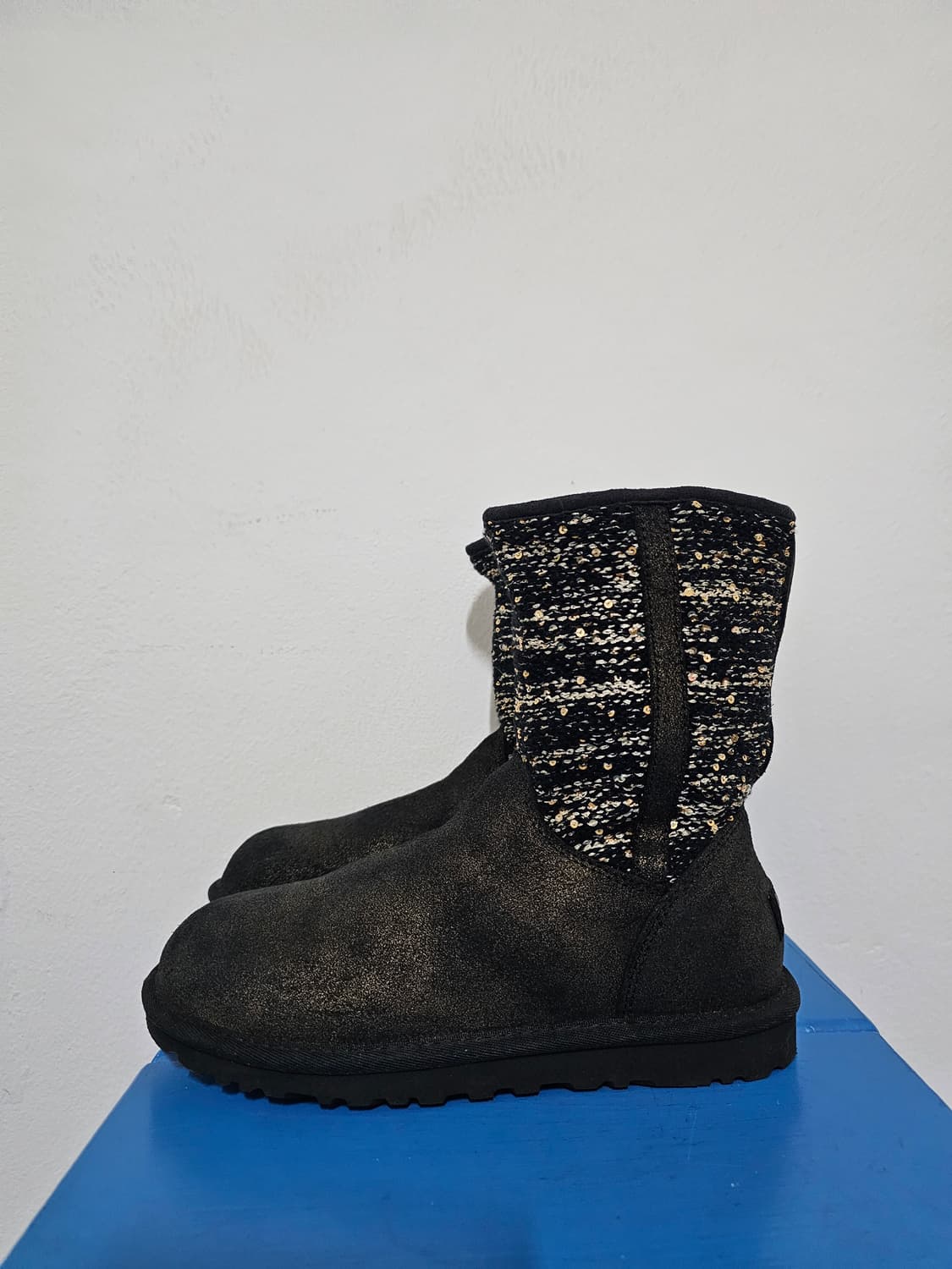 UGG 스팡클 반짝이 포인트 반부츠 230. 택없는 새제품 상품이미지5