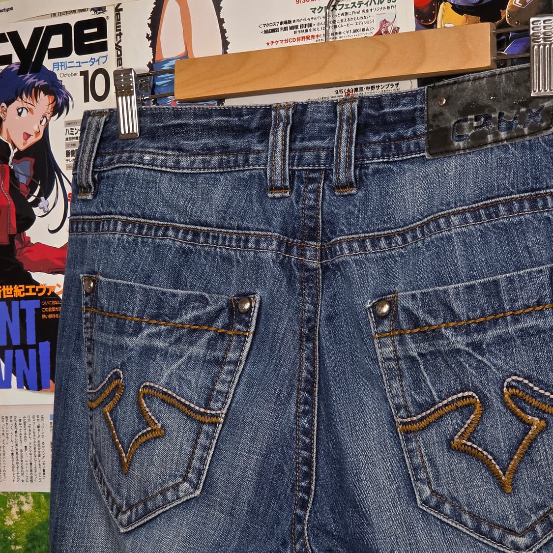 웨스턴 포켓 자수 스터드 데님 팬츠 상품이미지3