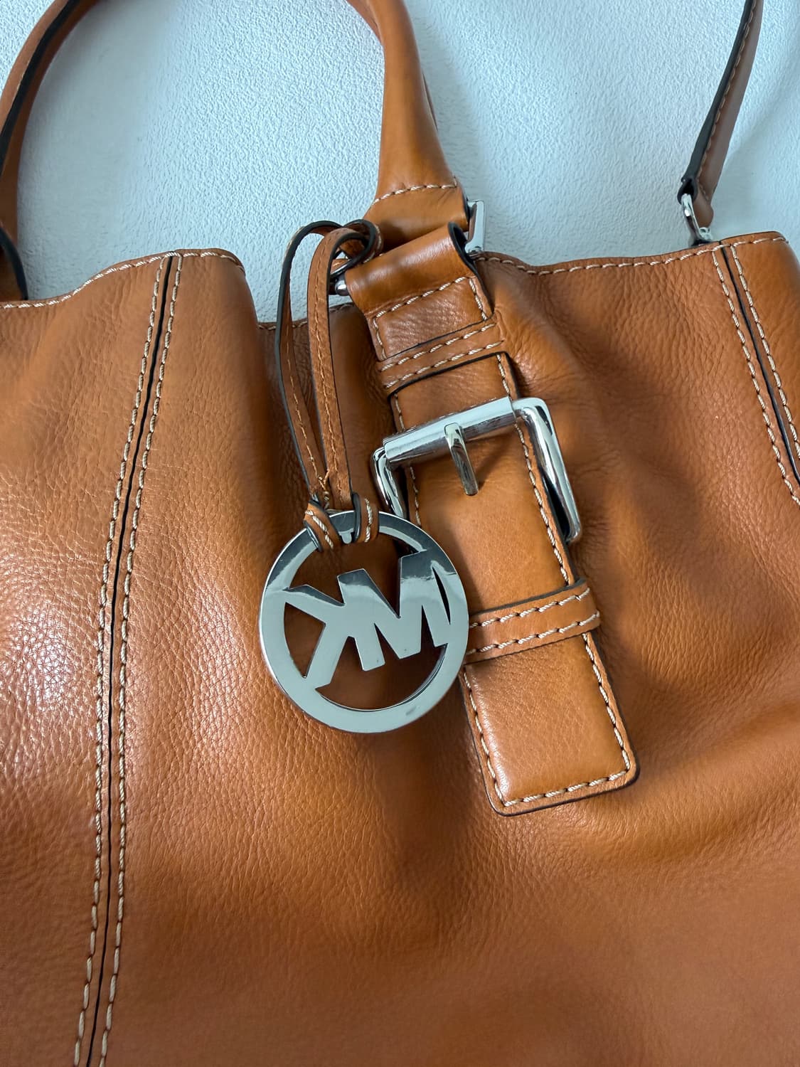 마이클코어스(MICHAEL KORS) 레더 토트 크로스백 상품이미지5