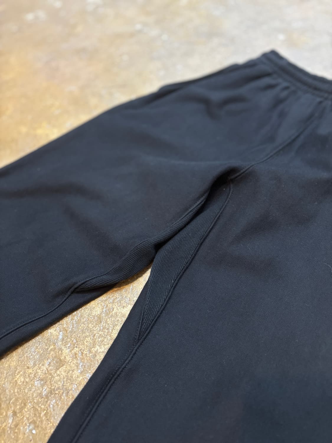 유니폼 브릿지 리버스 위브 스윗 팬츠 상품이미지3