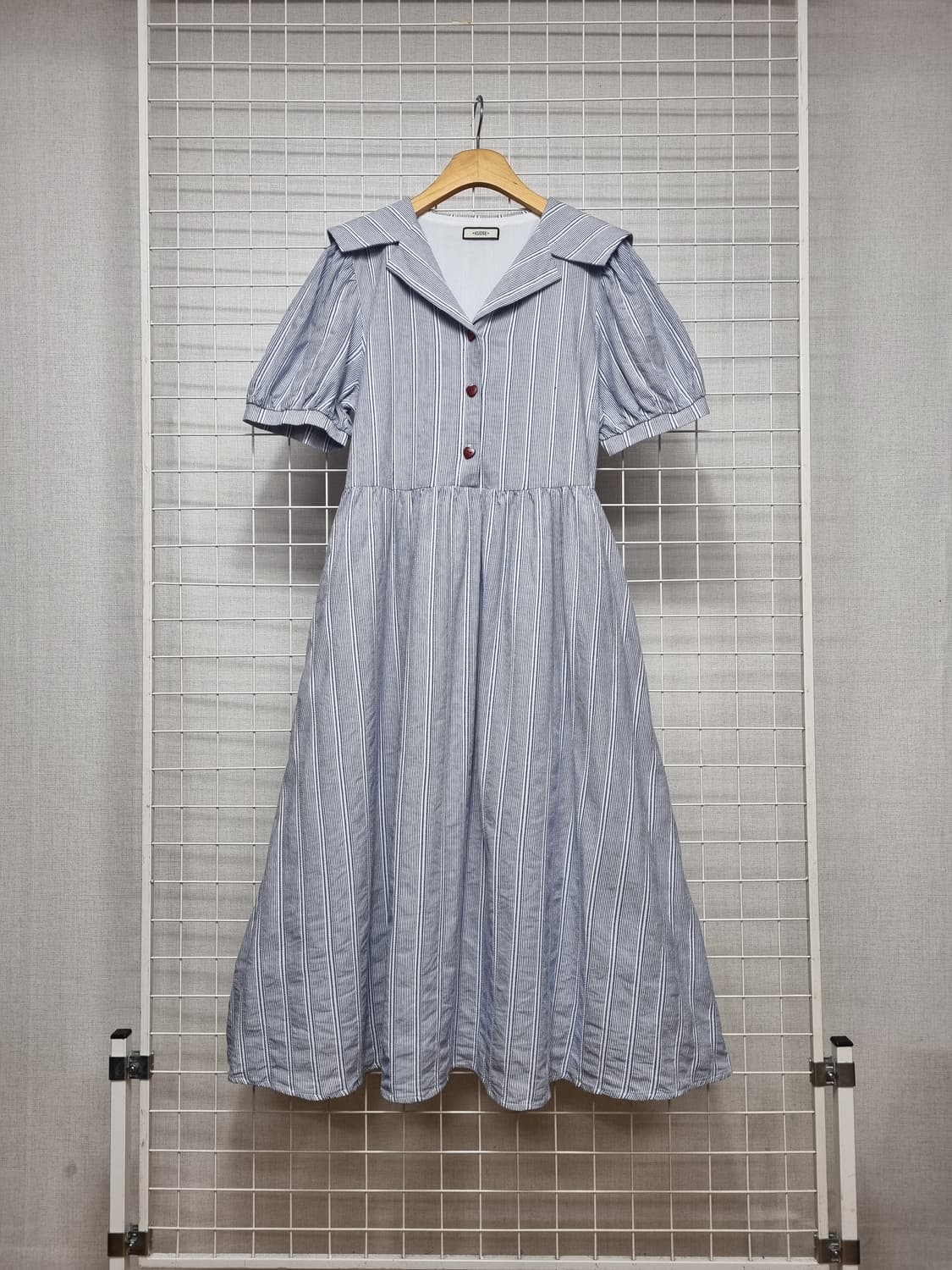 쿠오세 세일러카라 원피스 상품이미지1