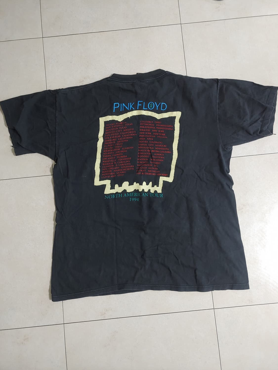 90s 핑크플로이드 티셔츠 상품이미지2