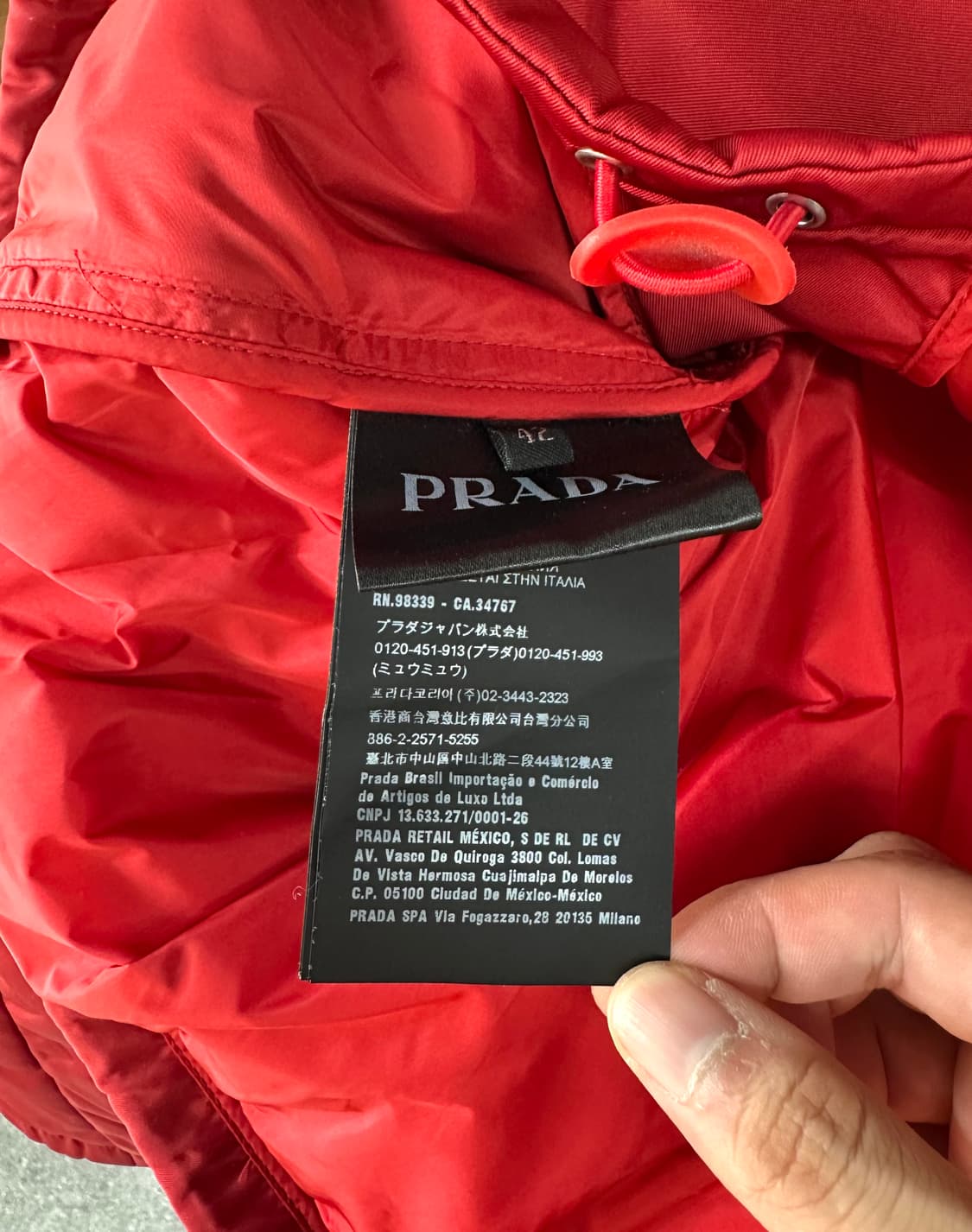 42/ 프라다 스포츠 레드탭 나일론 패딩 자켓 상품이미지9