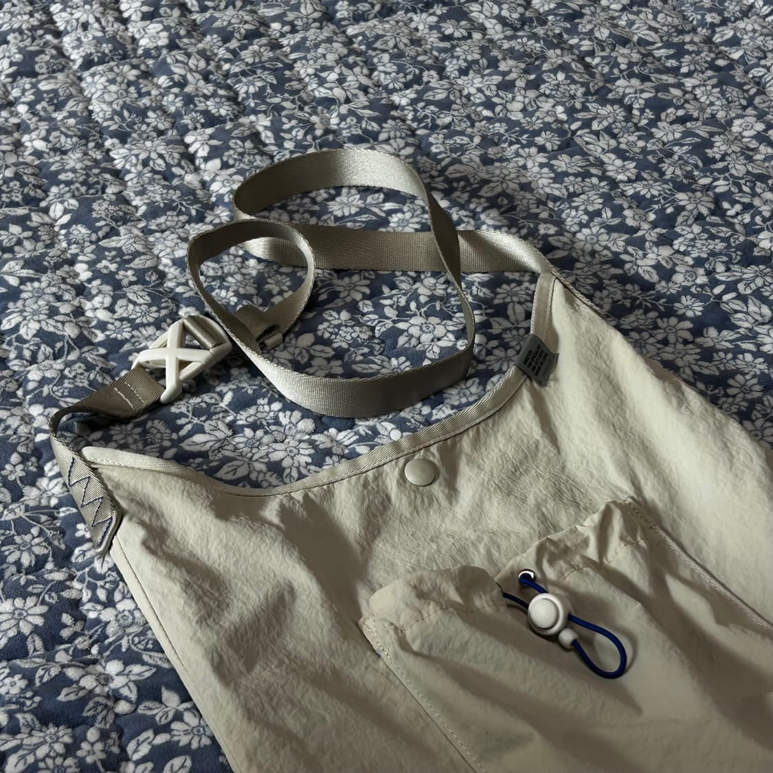 스위치 COTY BOYS MARKET BAG 002 Cream 상품이미지1