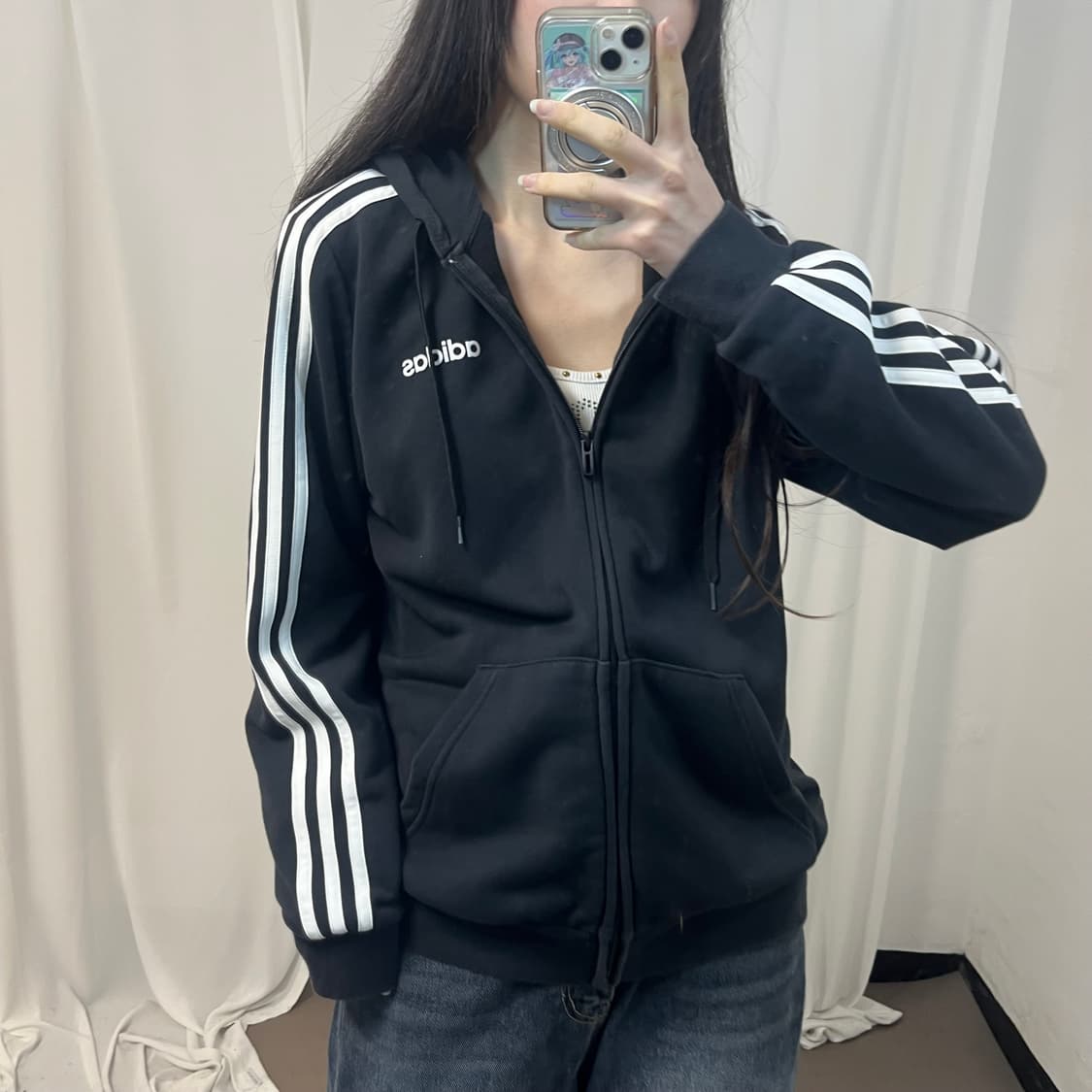 Adidas black zip-up hoodie 상품이미지3