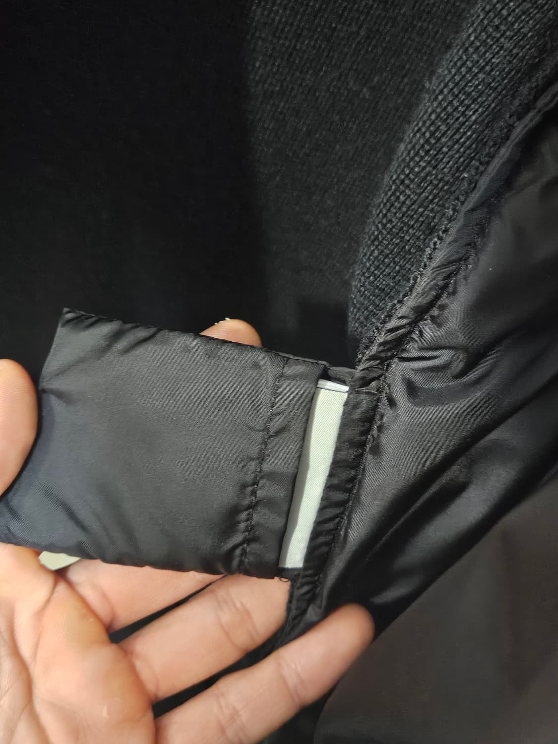 몽클레어 니트패딩 23fw 상품이미지8