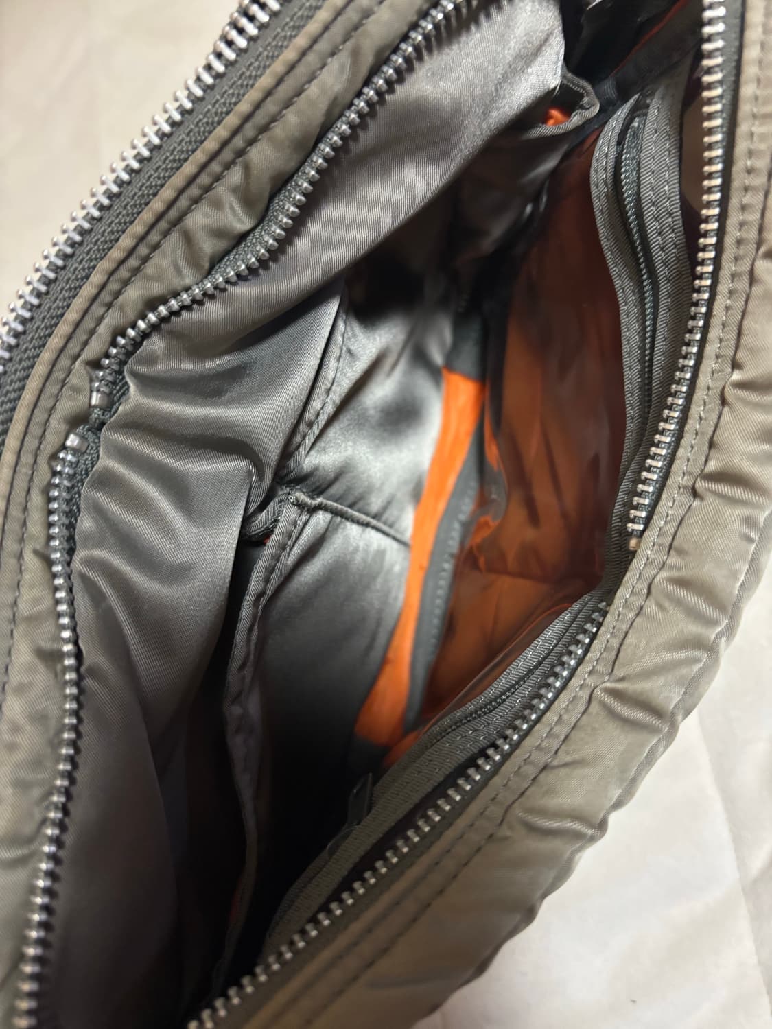 요시다포터 뉴탱커 숄더백 S사이즈 상품이미지2