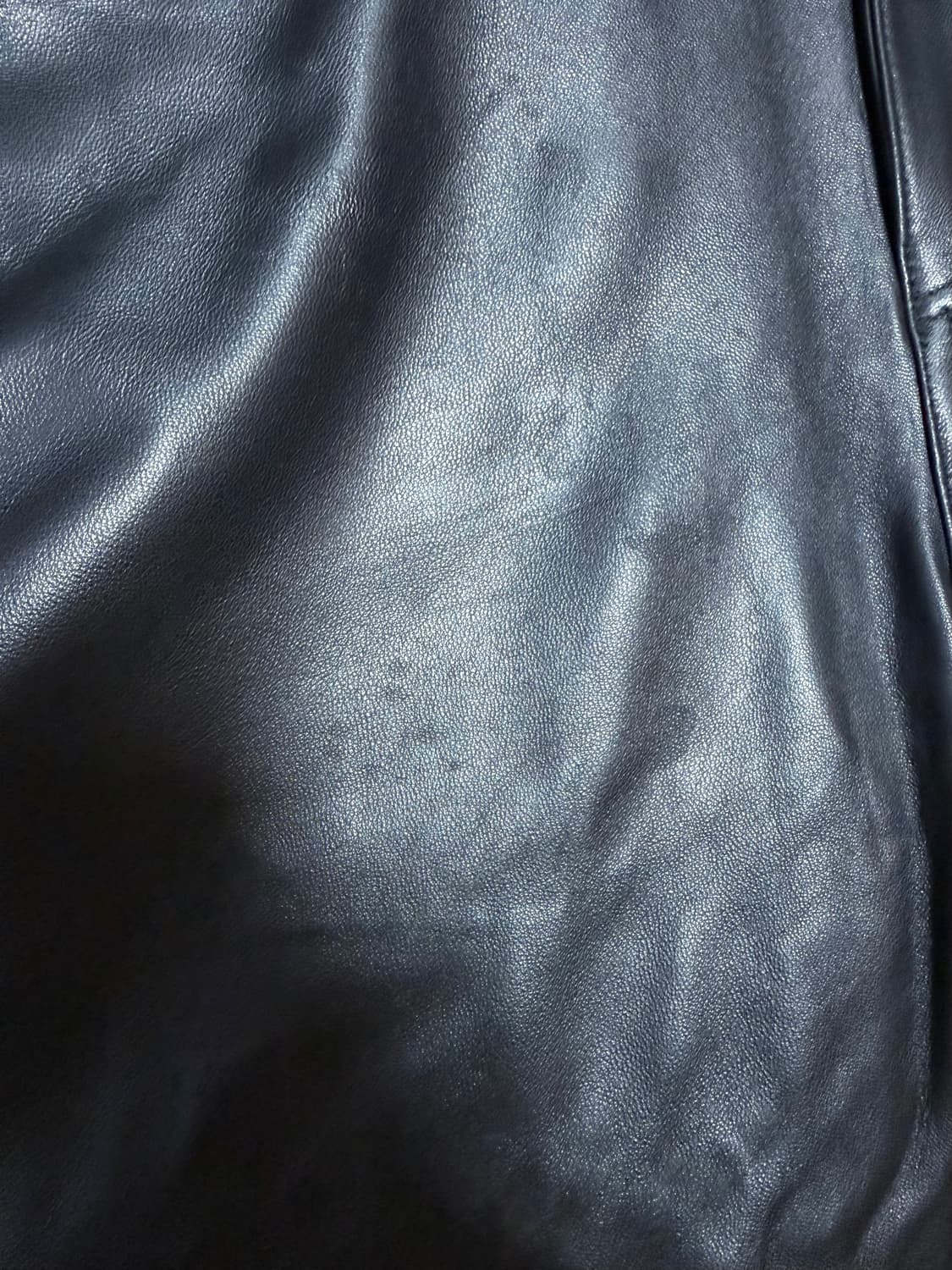 토니웩 레더팬츠 30사이즈 팝니다(23fw) 상품이미지3